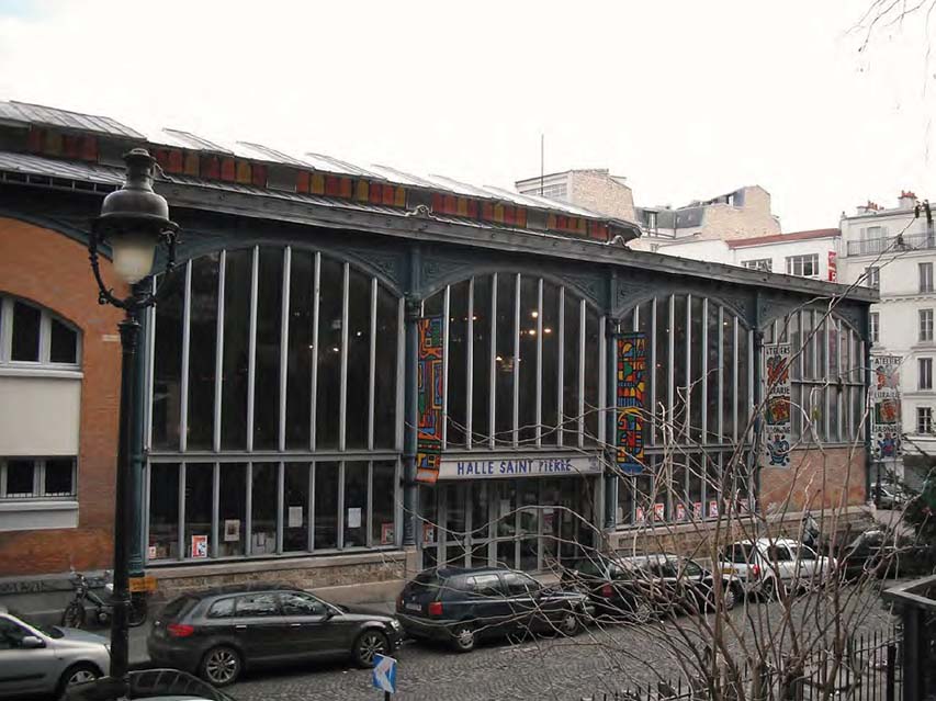 La Halle Saint Pierre