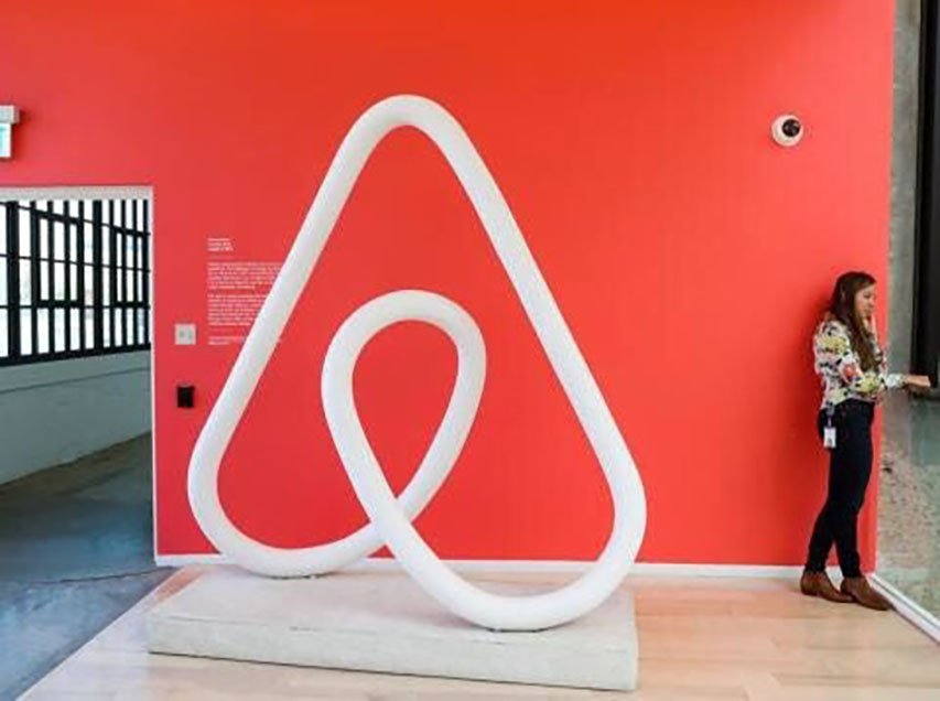 logotipo de Airbnb Diferentes imágenes del logotipo de Airbnb